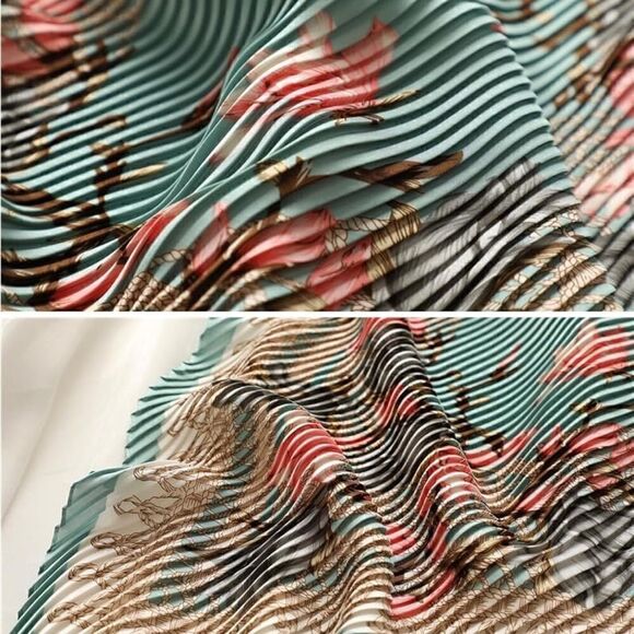 Pleated Blossom Scarf - Picture 3 of 4